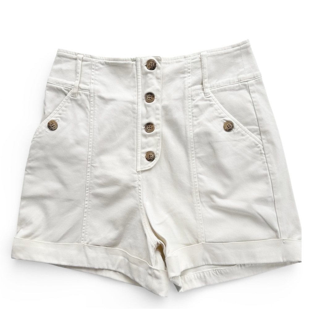 Sezane Cream High-Waist Button-Front Shorts